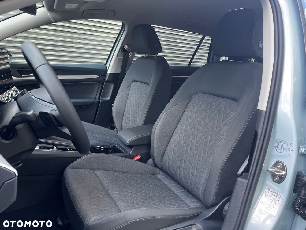 Volkswagen Golf - 13