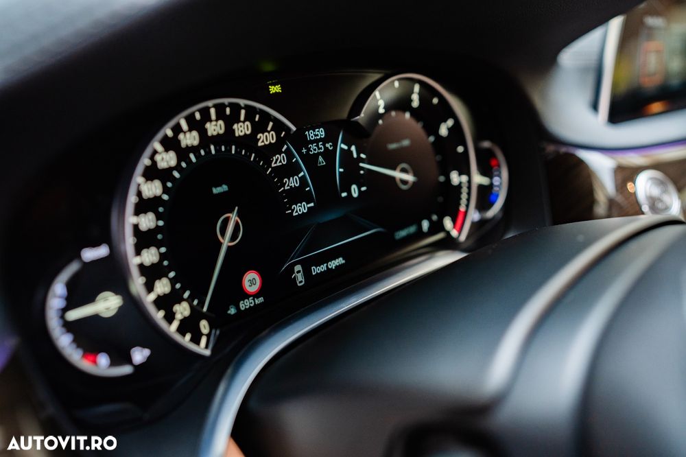 BMW Seria 7 730d - 17