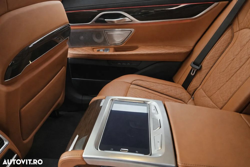 BMW Seria 7 740d xDrive - 5