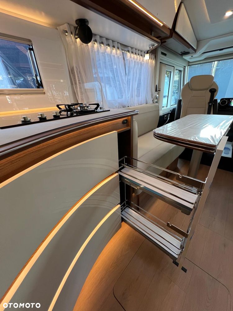 Rapido i166M DISTINCTION - aktywny tempomat DISTRONIC, ALDE, skórzana tapicerka - 29