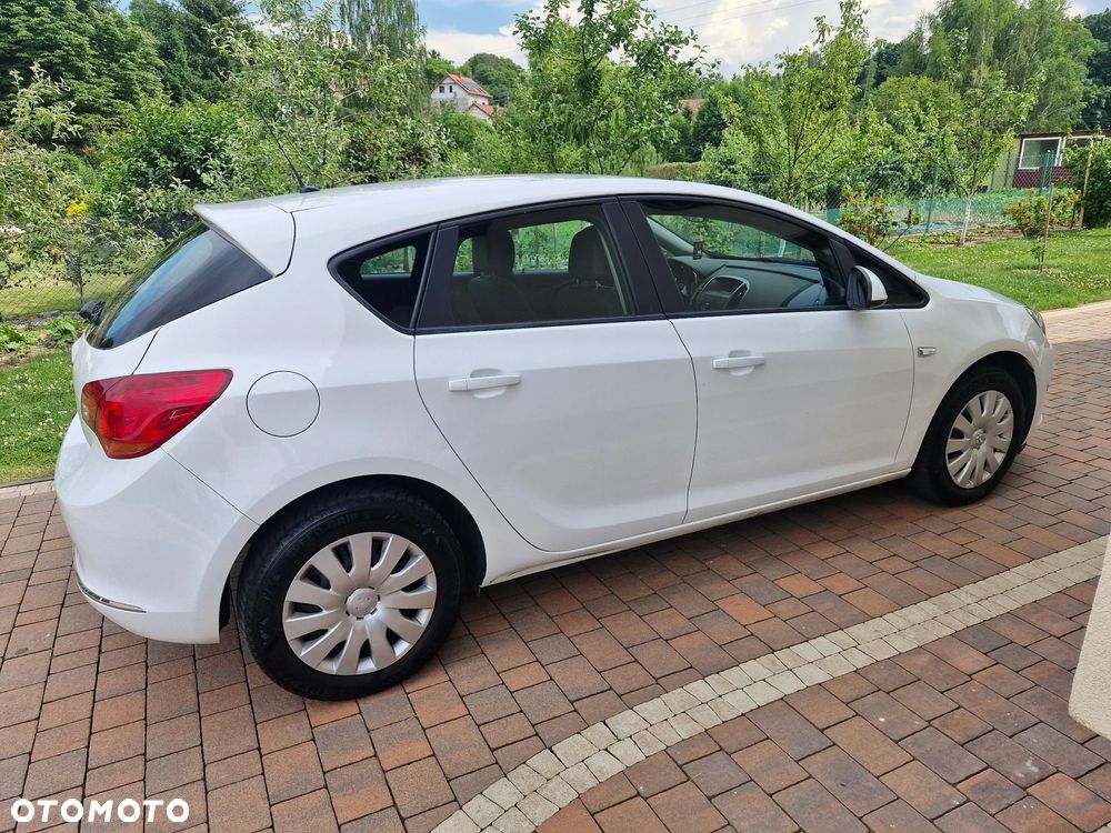 Opel Astra 1.6 Style - 4