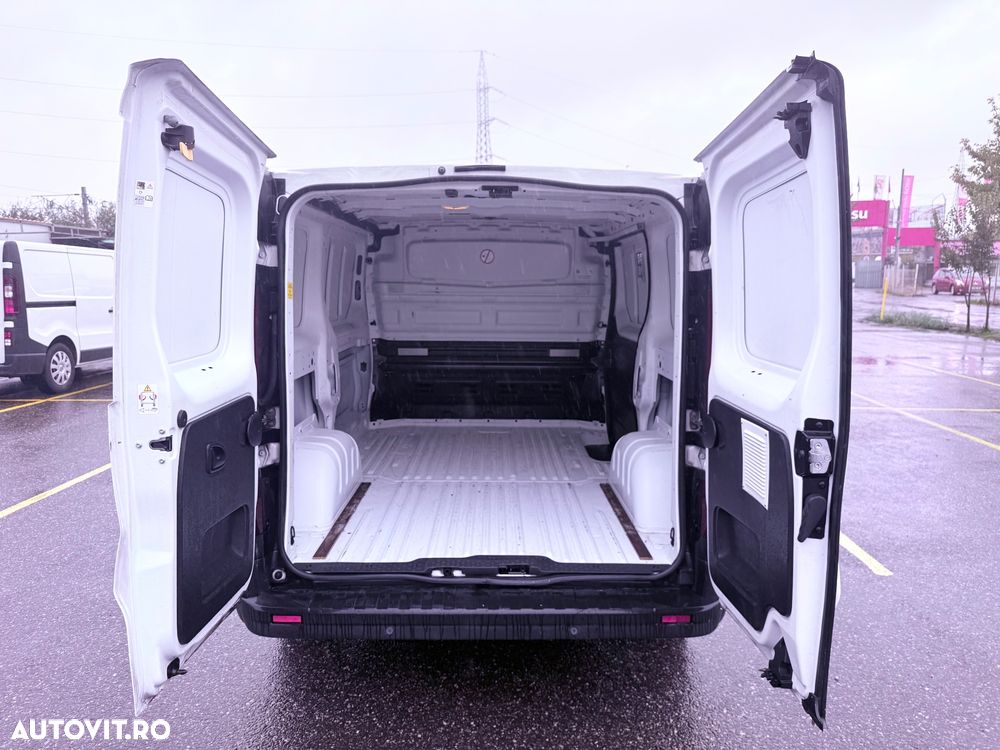 Renault Trafic - 17