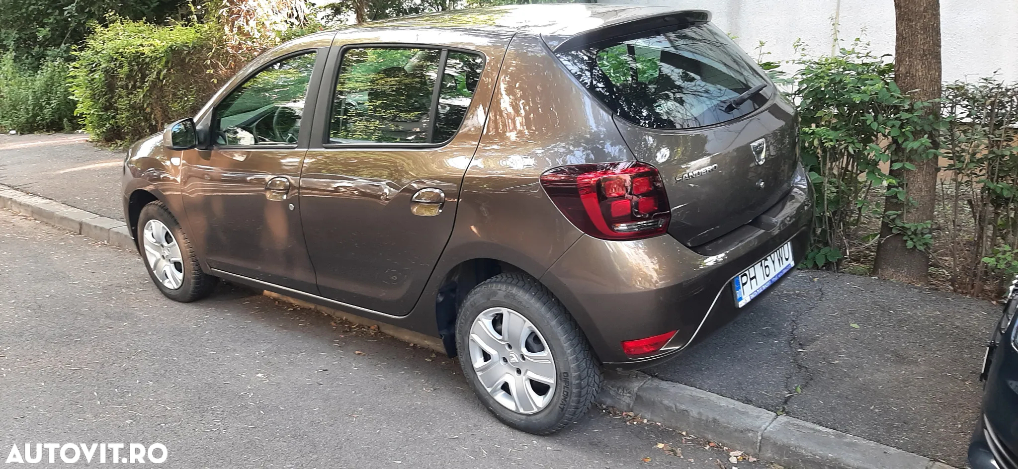 Dacia Sandero - 3