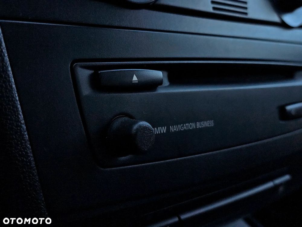 BMW Seria 1 120d - 16