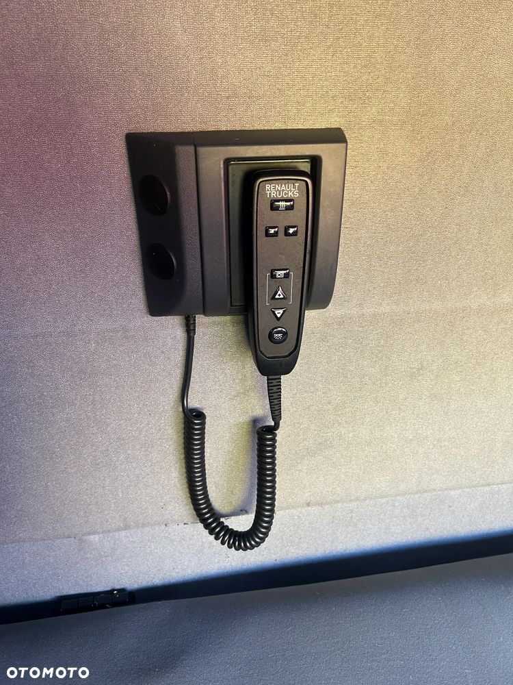 Renault T520 RETARDER / ALUFELGI ALCOA / KSENONY / FULL SPOJLERY / SILNIK 520 KM / PRODUKCJA 2015 ROK !! - 34