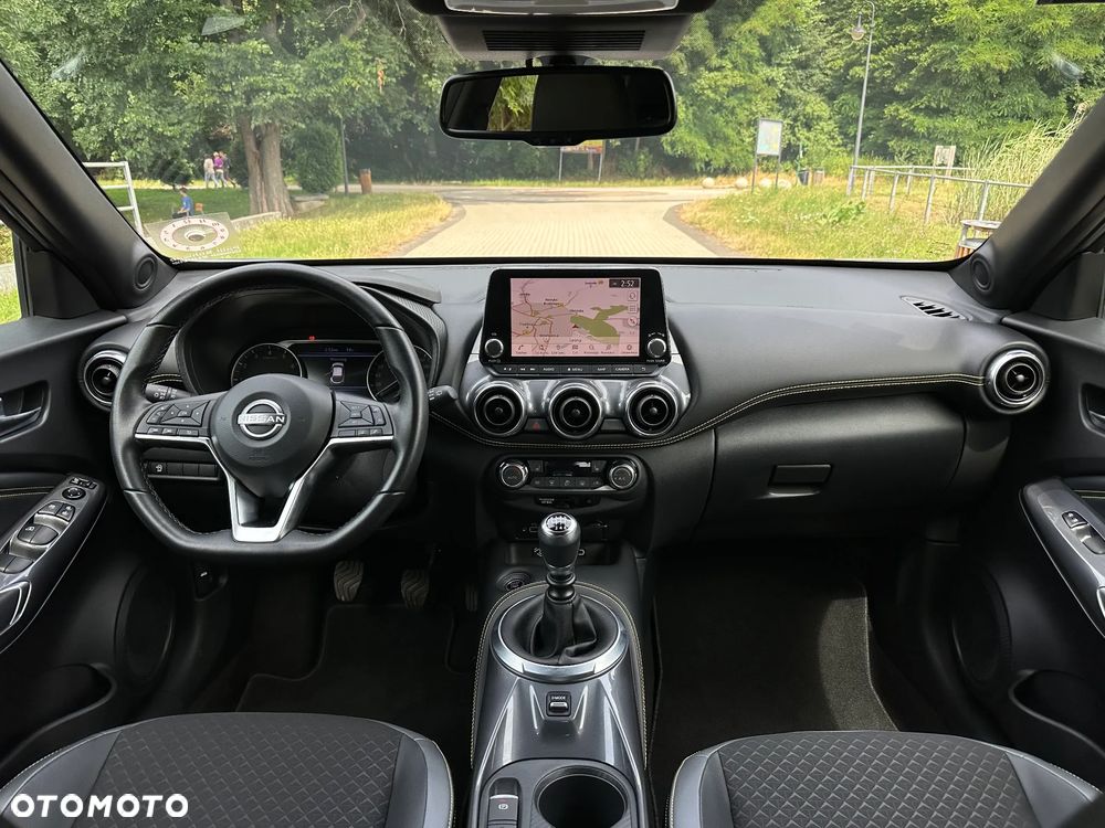 Nissan Juke 1.0 DIG-T Kiiro - 24