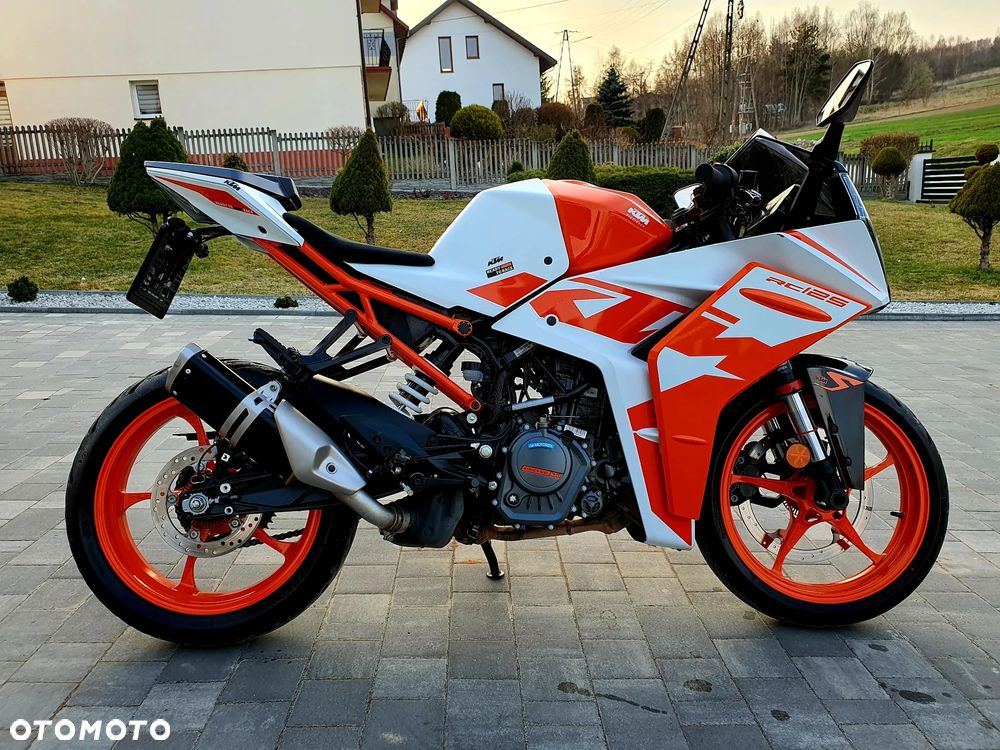 KTM RC 125 - 4