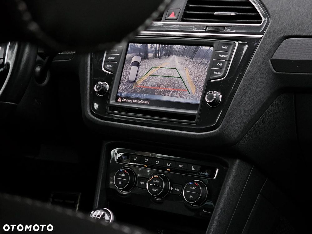 Volkswagen Tiguan 2.0 TDI SCR R-Line - 19