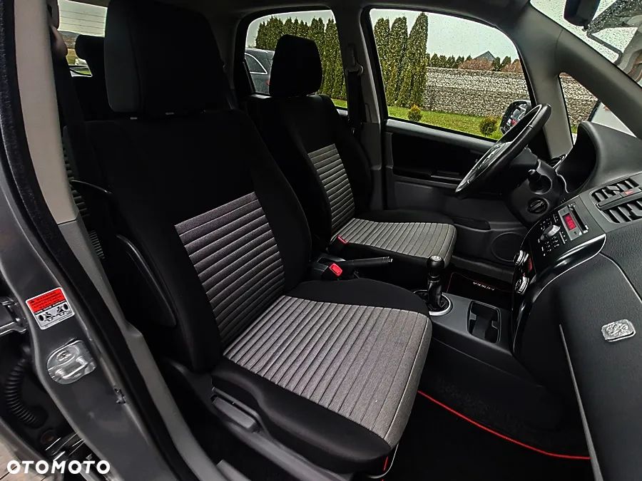 Suzuki SX4 1.6 VVT 4x4 Style - 33