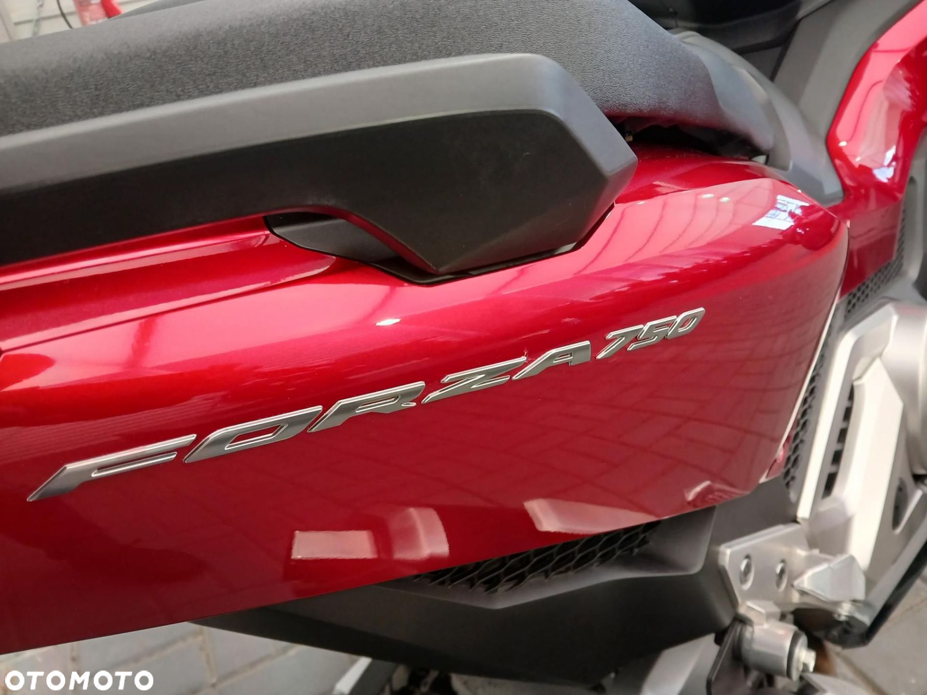 Honda NSS - 13