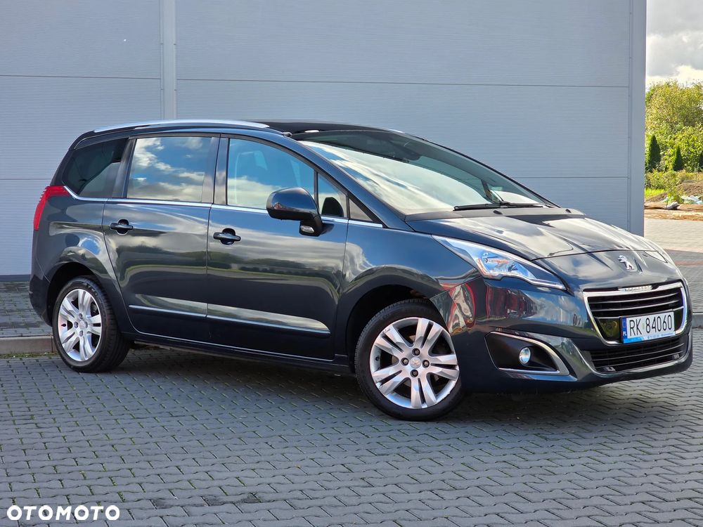 Peugeot 5008 HDI FAP 115 Allure - 10