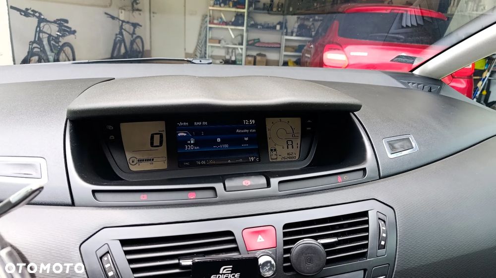 Citroën C4 Grand Picasso - 10