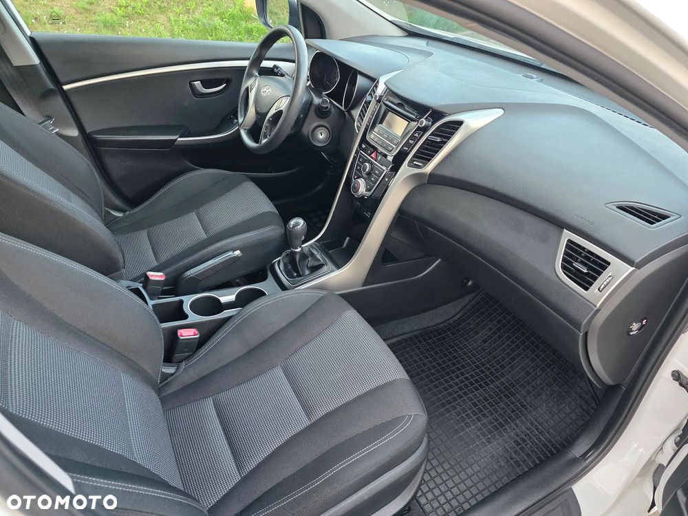 Hyundai i30 - 15