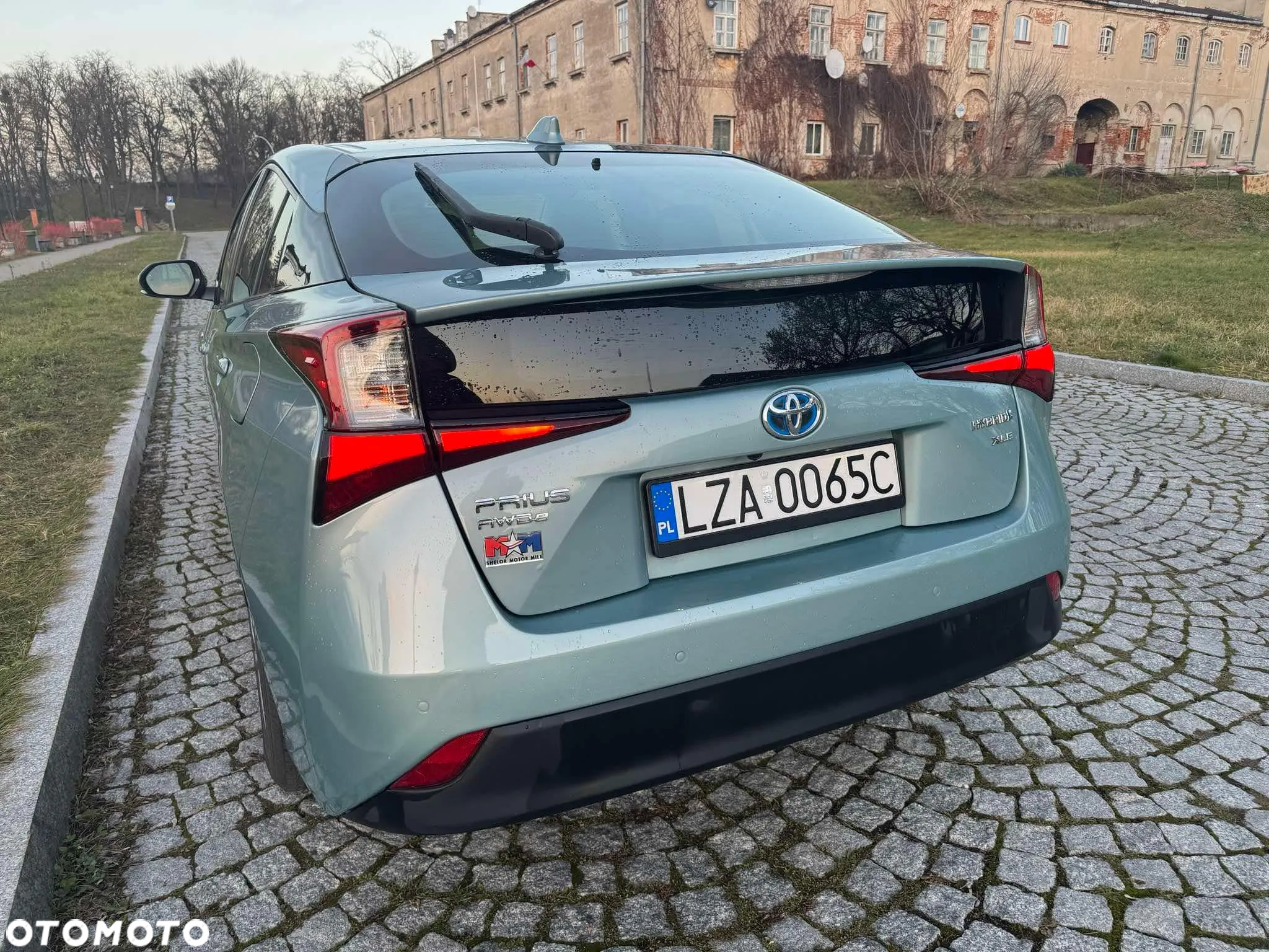 Toyota Prius 1.8 Hybrid Prestige - 13
