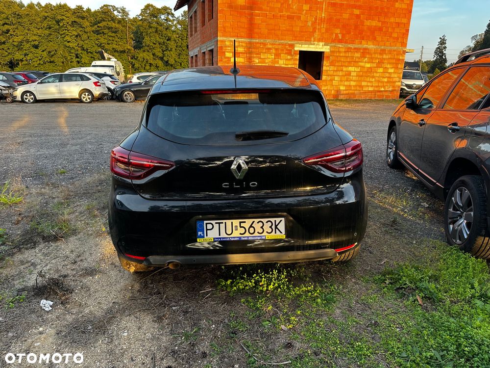Renault Clio - 13
