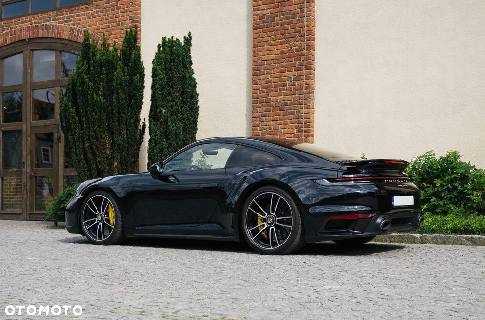 Porsche 911 Turbo S - 2