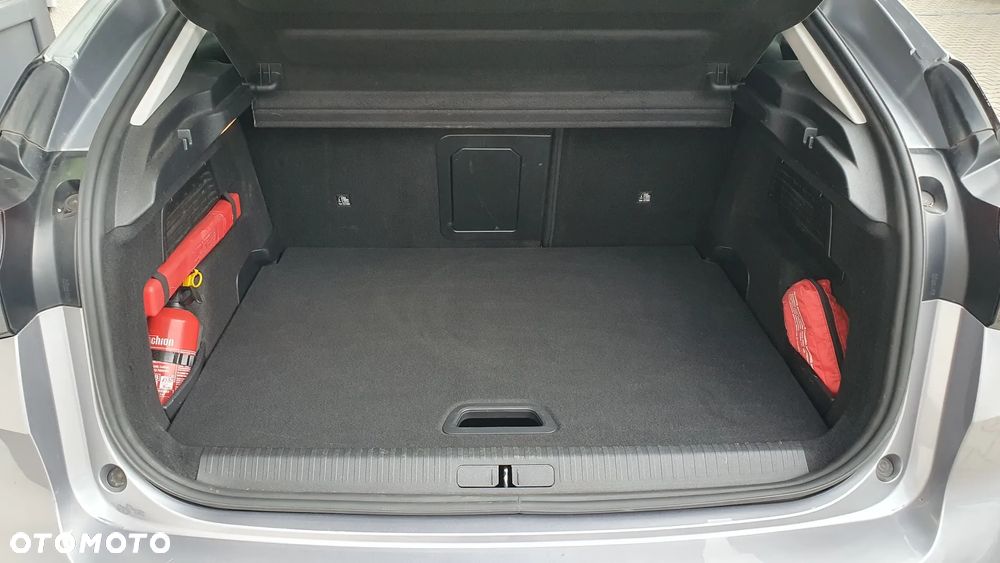 Citroën C4 BlueHDi 110 Stop&Start SHINE - 27