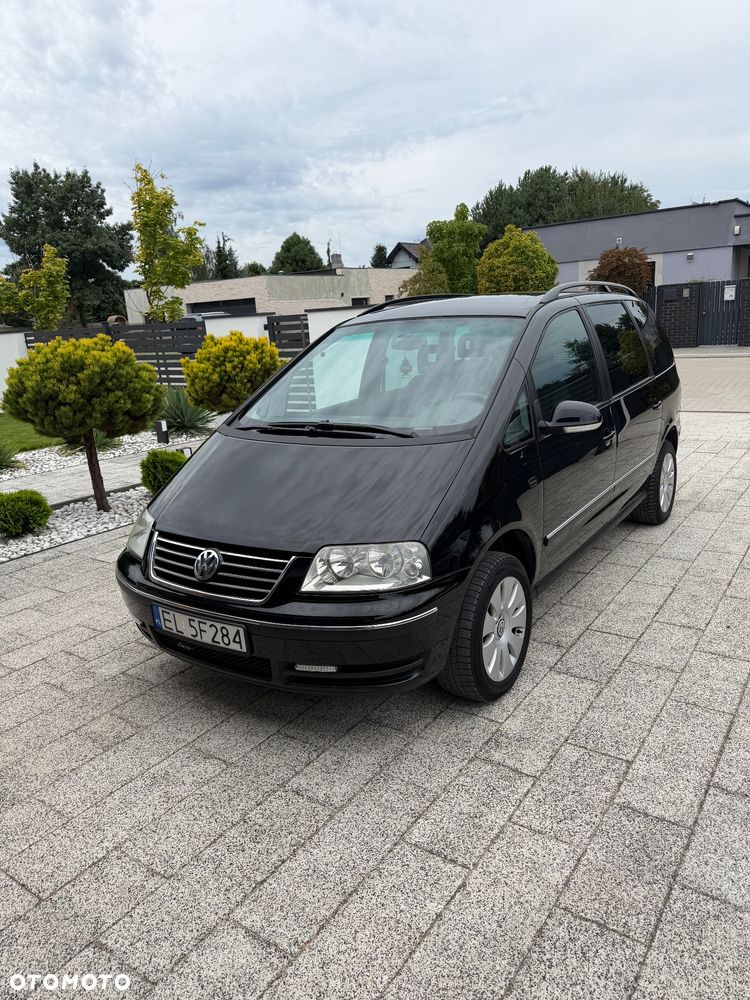 Volkswagen Sharan 2.0 TDI Comfortline - 1