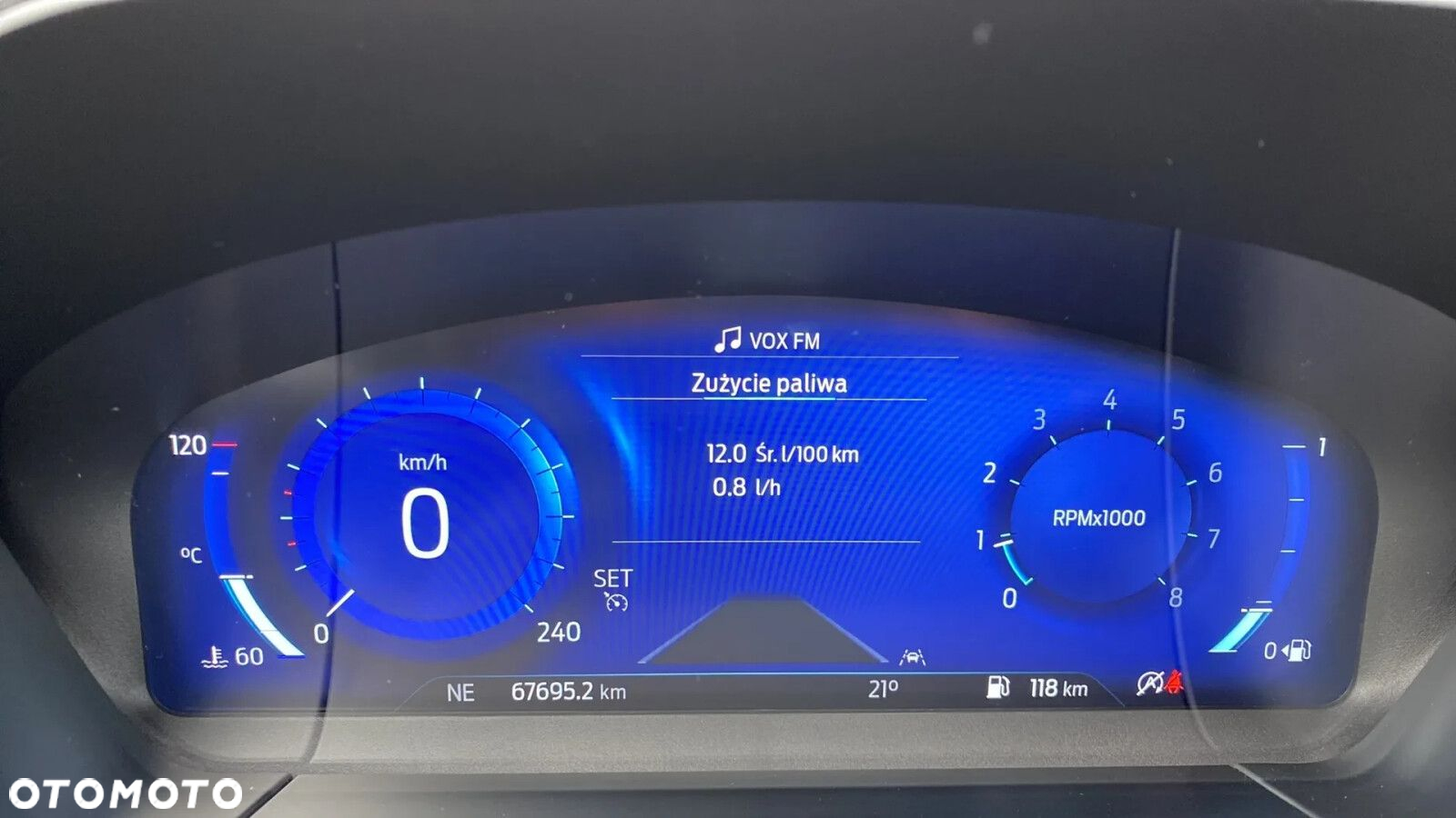 Ford Kuga - 20