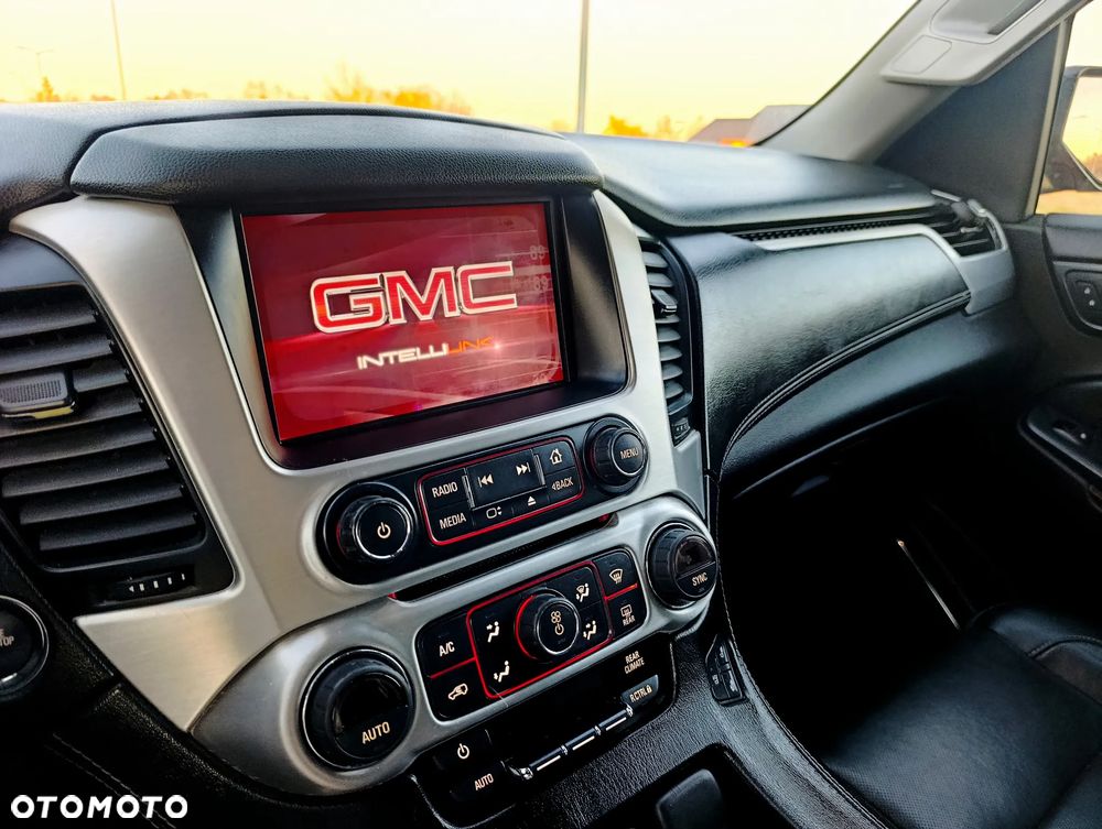 GMC Yukon 5.3 SLE - 26