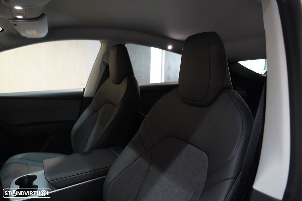 Tesla Model Y Long Range Tração Traseira - 21