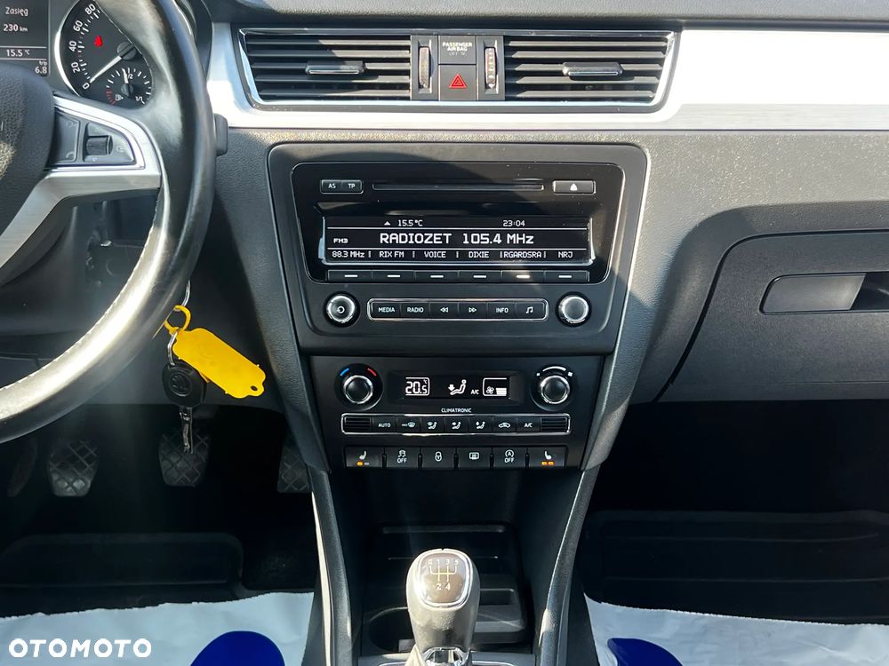 Skoda RAPID 1.6 TDI Elegance - 21