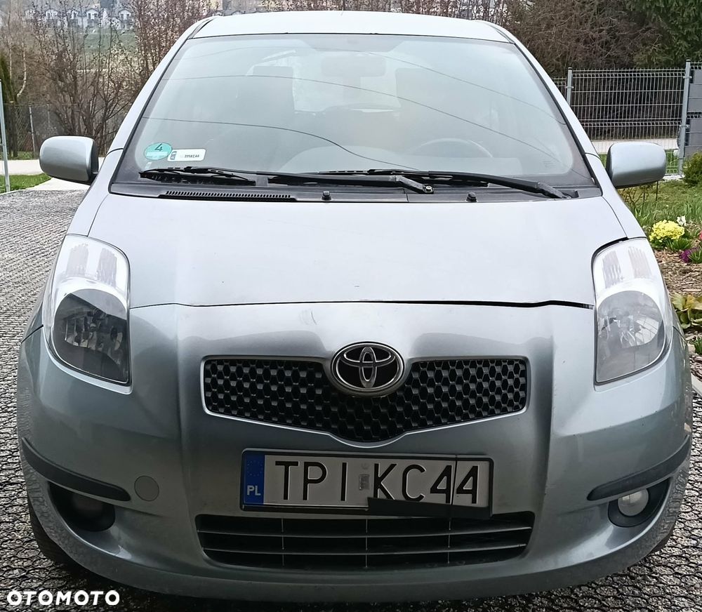 Toyota Yaris 1.3 Luna - 1