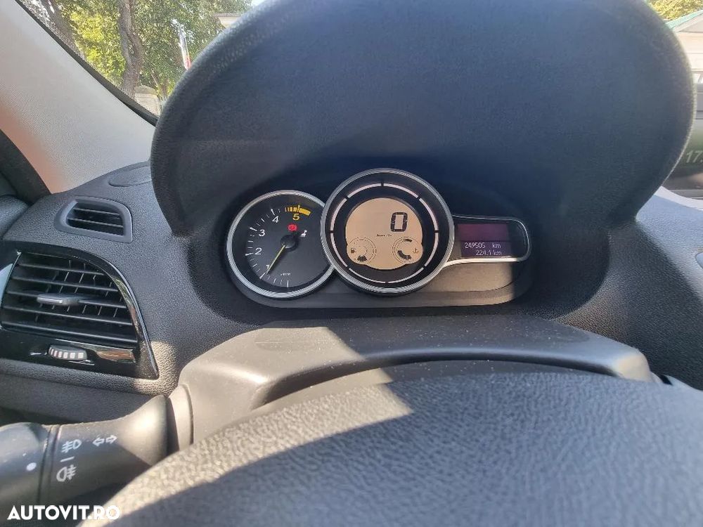 Renault Megane - 17
