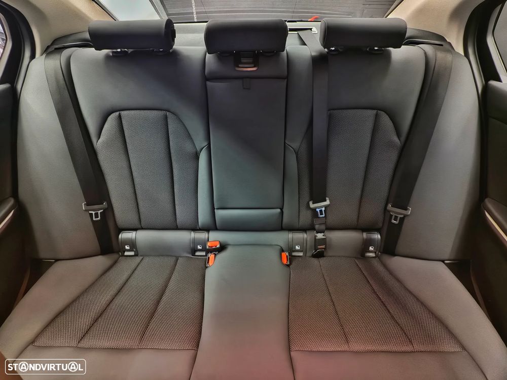 BMW 320 e Aut. Sport Line - 26