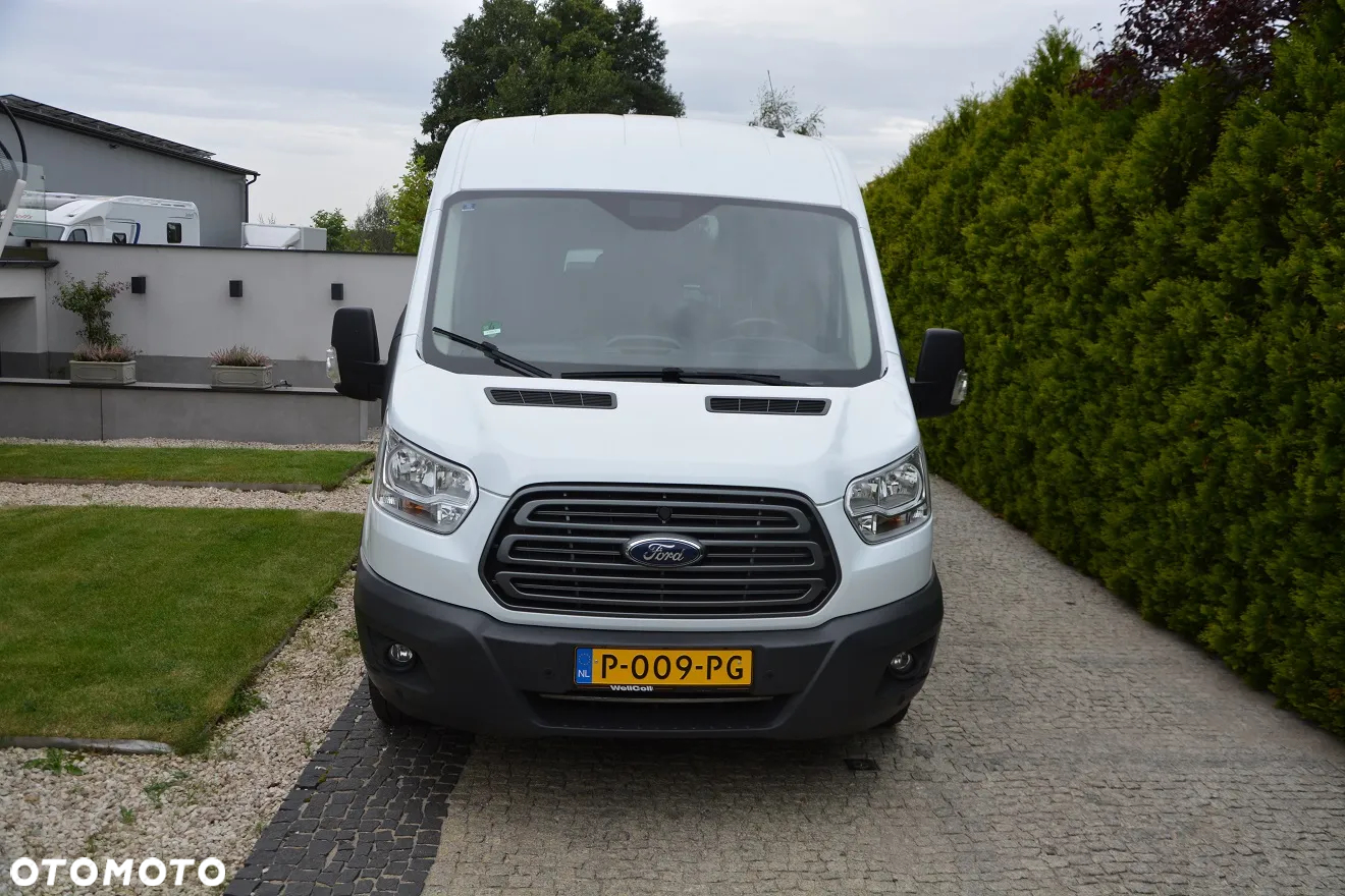 Ford Transit - 12