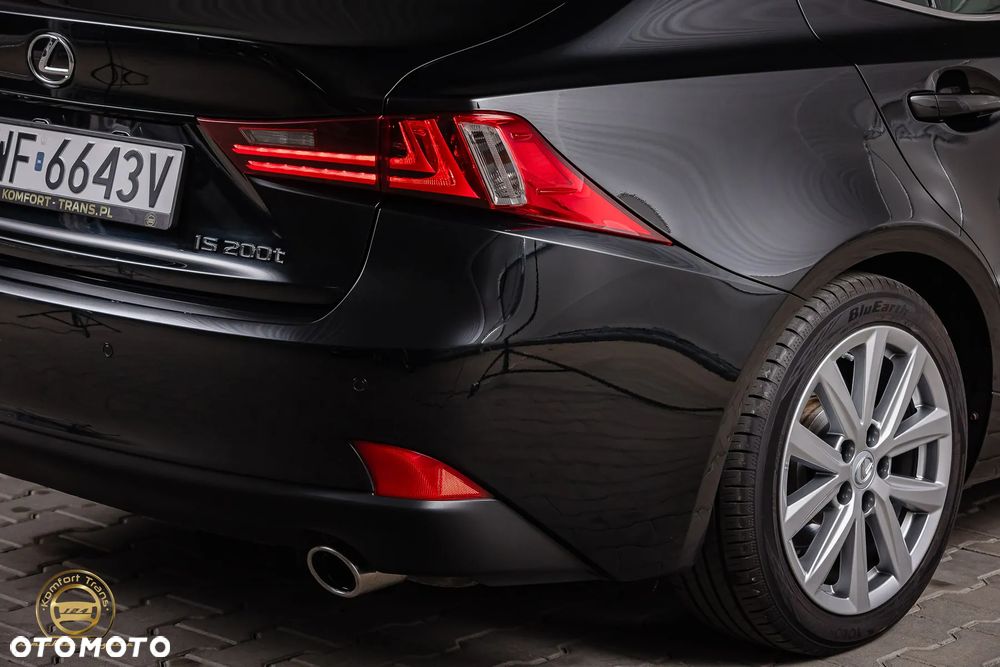 Lexus IS 200t Elite - 10