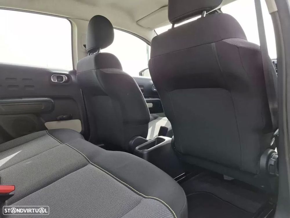 Citroën C3 1.2 PureTech Shine - 16