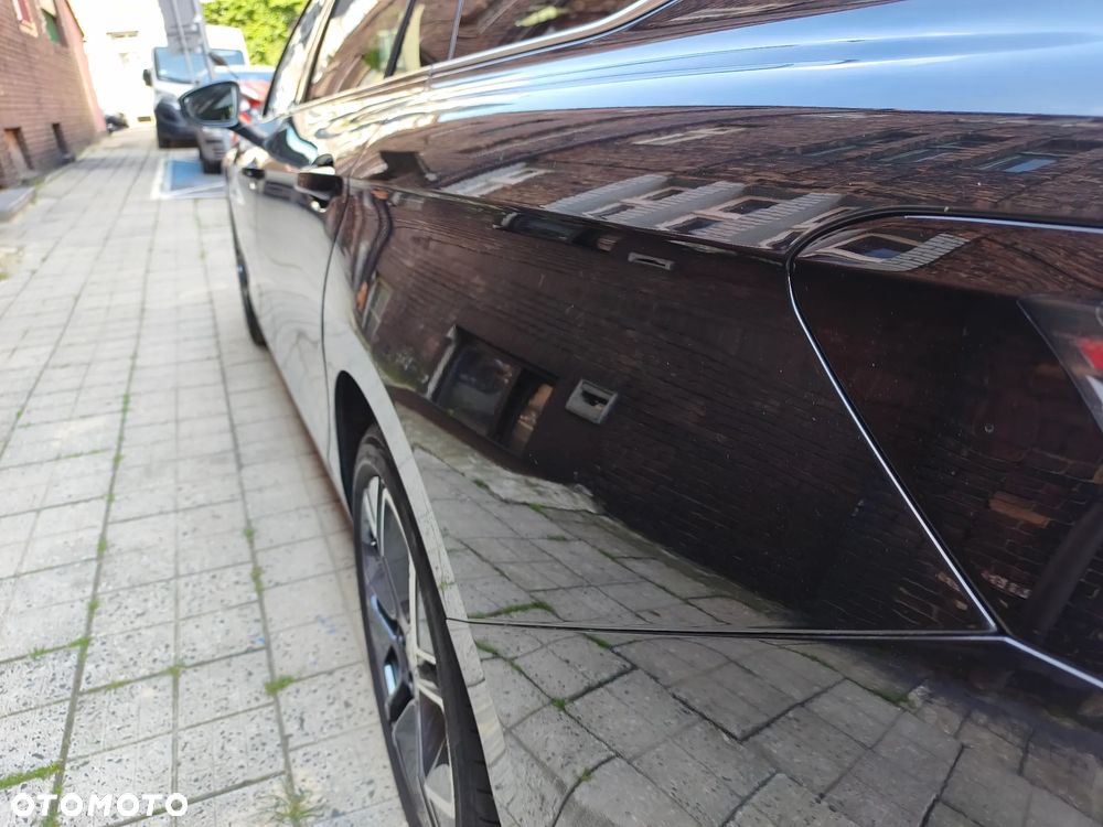 Volkswagen Passat - 18