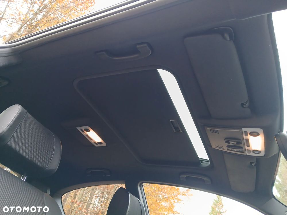 BMW Seria 1 120i Edition Sport - 27