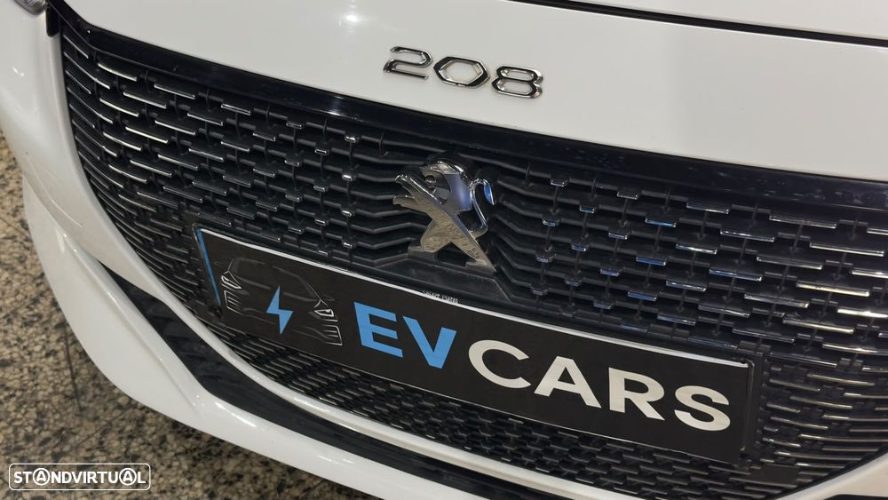Peugeot e-208 Allure Pack - 14