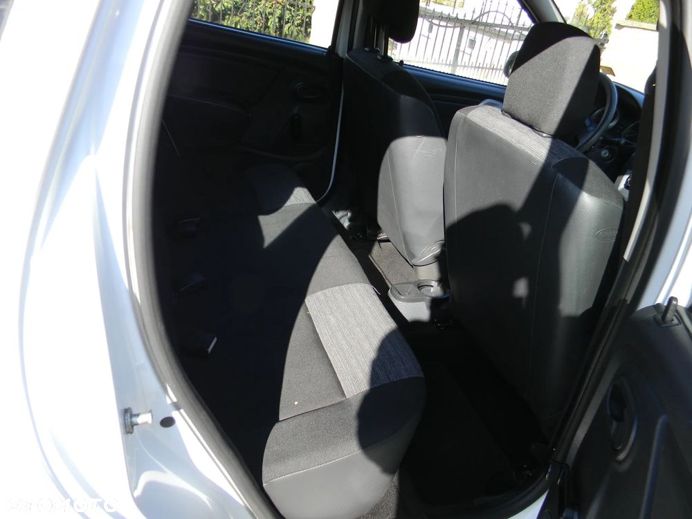 Dacia Duster 1.6 16V 4x2 Destination - 4