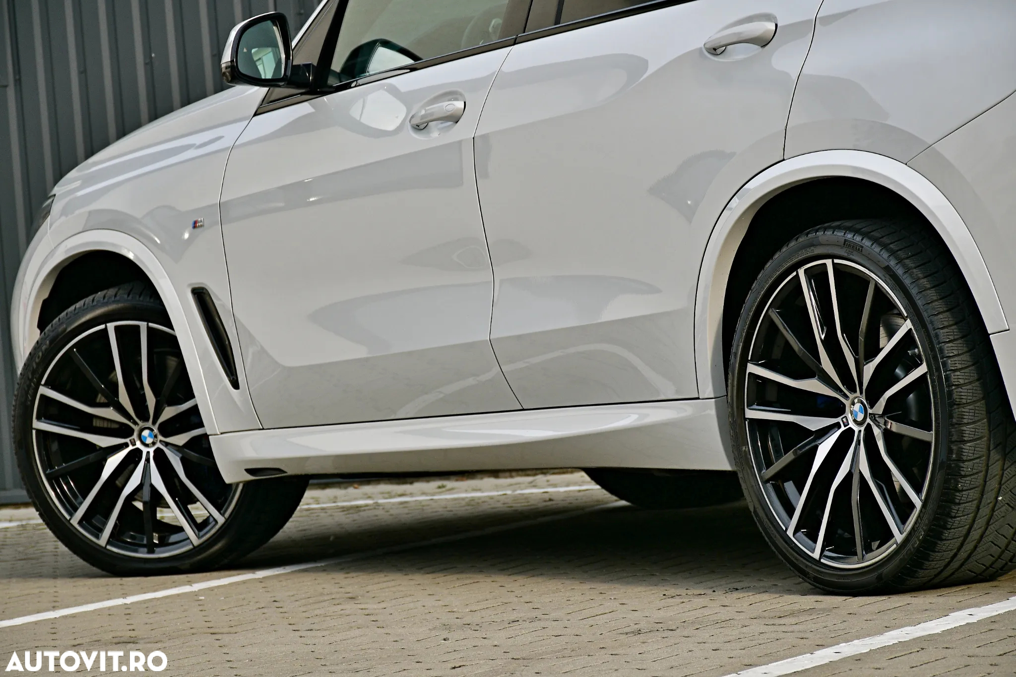 BMW X5 xDrive30d - 39