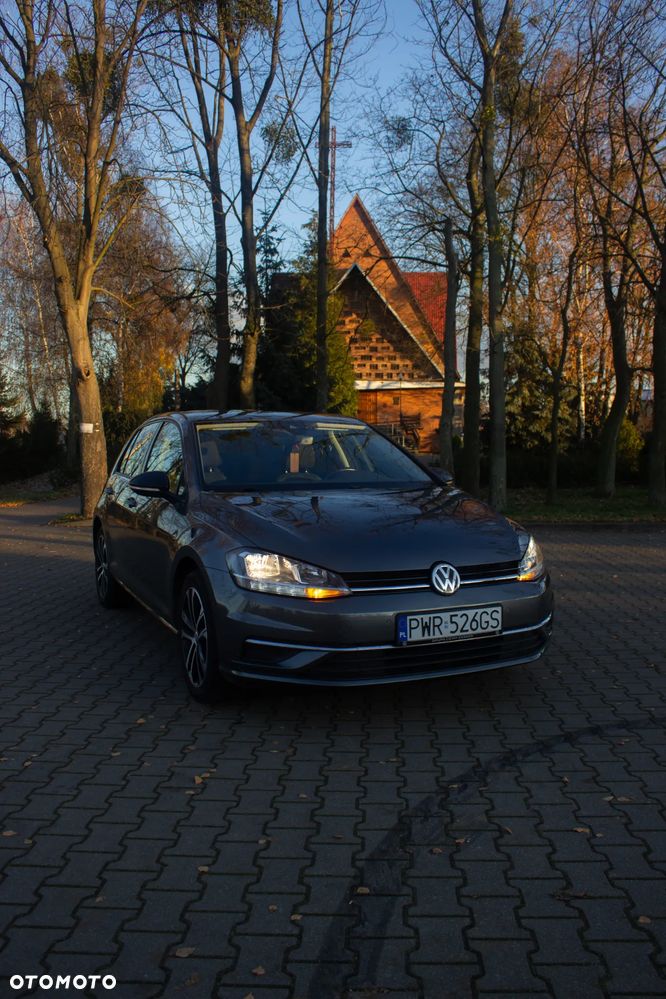 Volkswagen Golf 1.6 TDI SCR IQ.DRIVE - 1