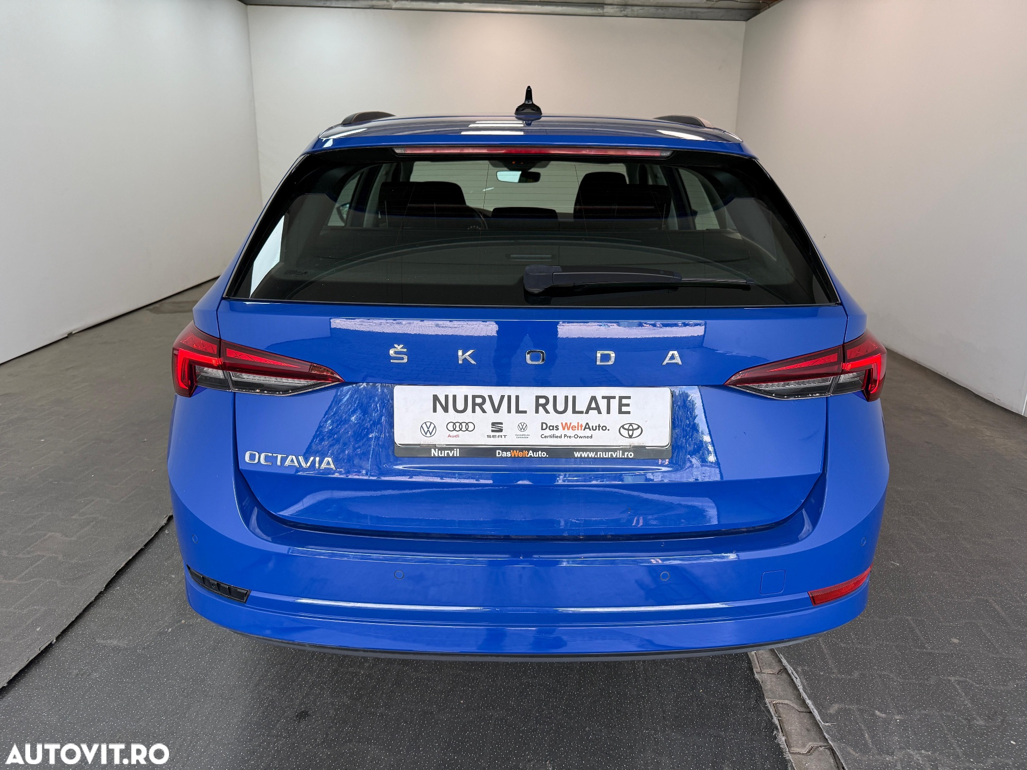 Skoda Octavia Combi Diesel 2.0 TDI DSG Ambition - 20