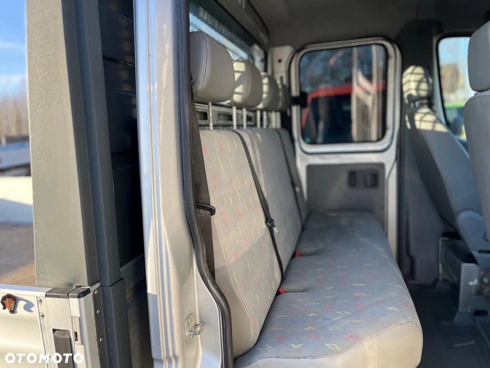 Volkswagen Crafter MAX - 12