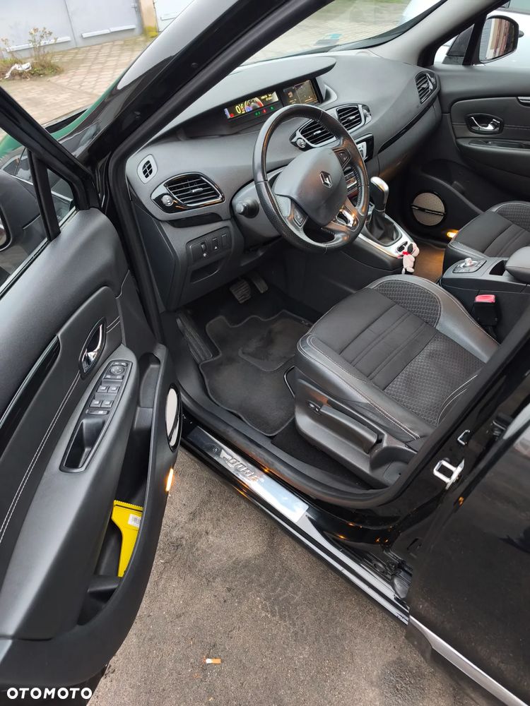 Renault Scenic dCi 150 Automatik Bose Edition - 27