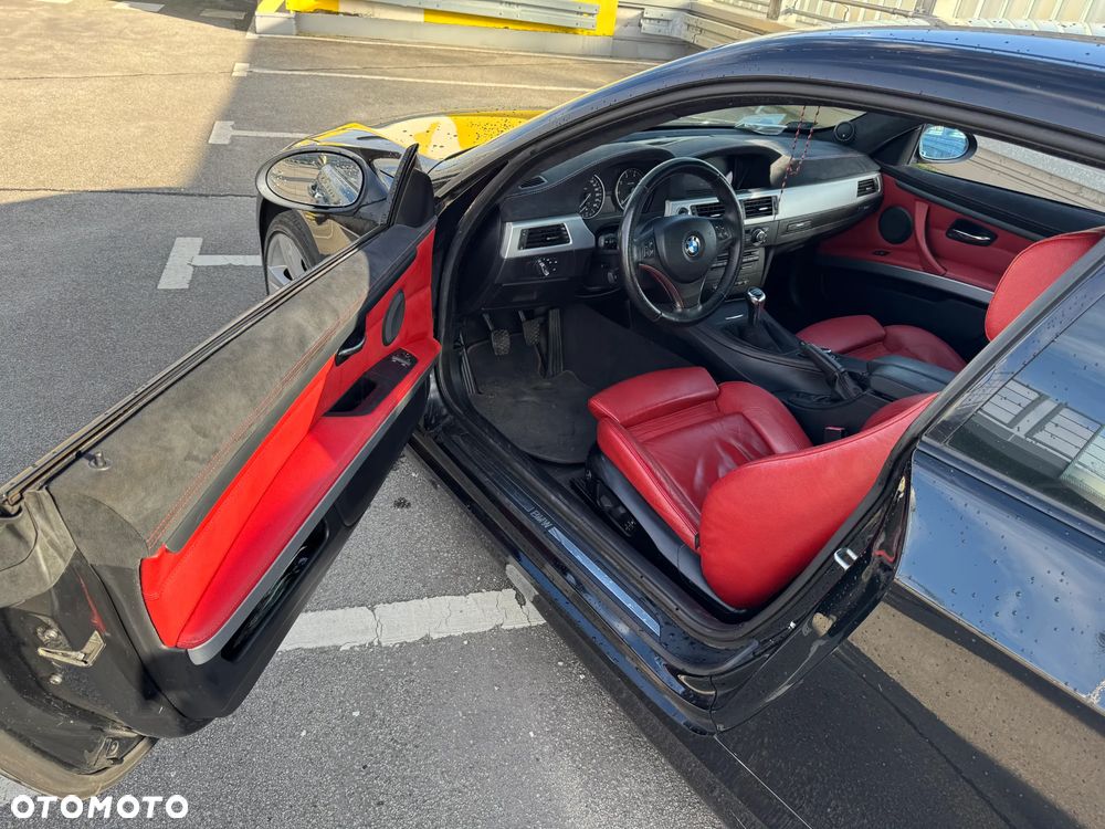 BMW Seria 3 320i - 10