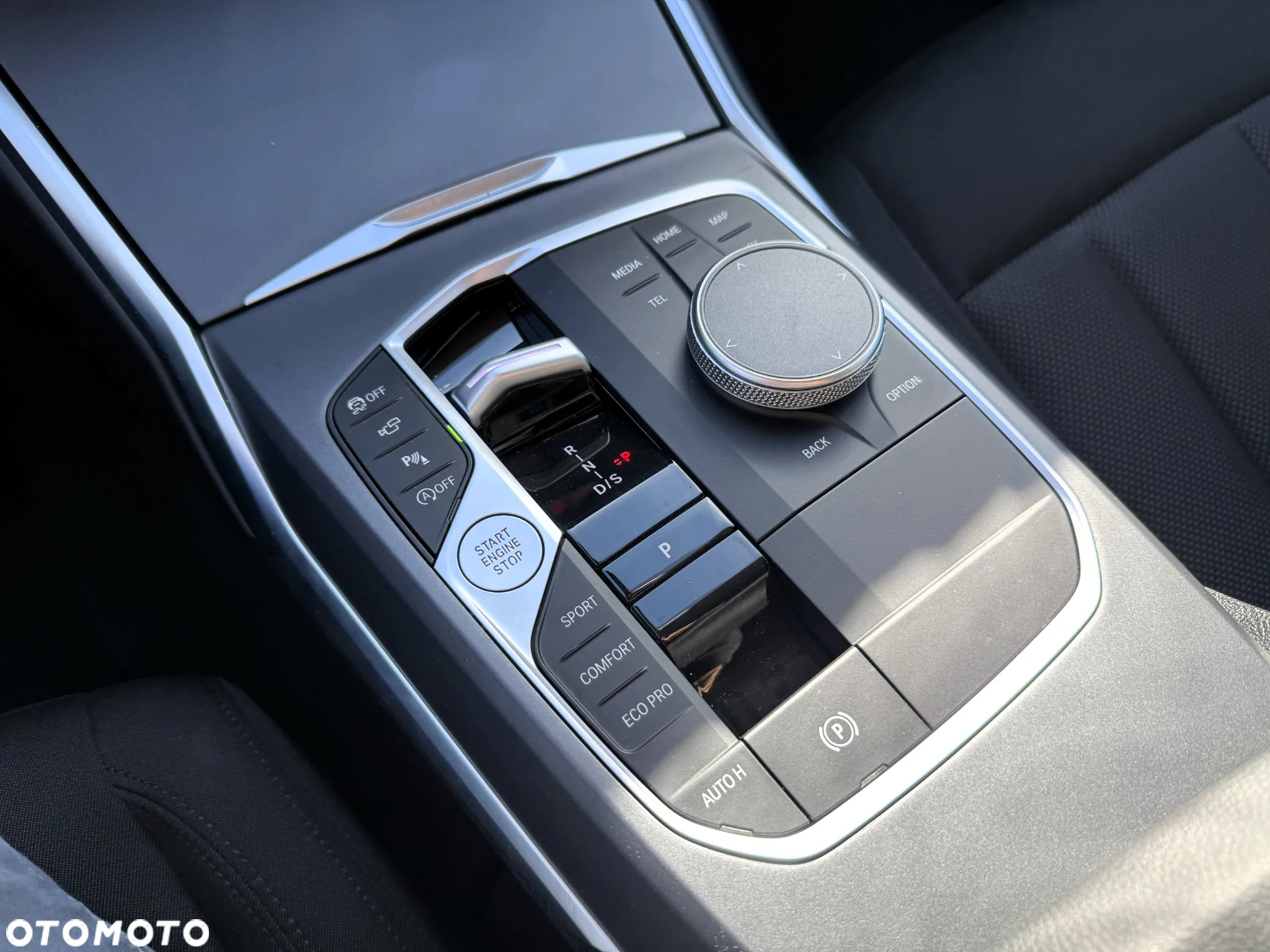 BMW Seria 3 318i Touring Sport Line - 13