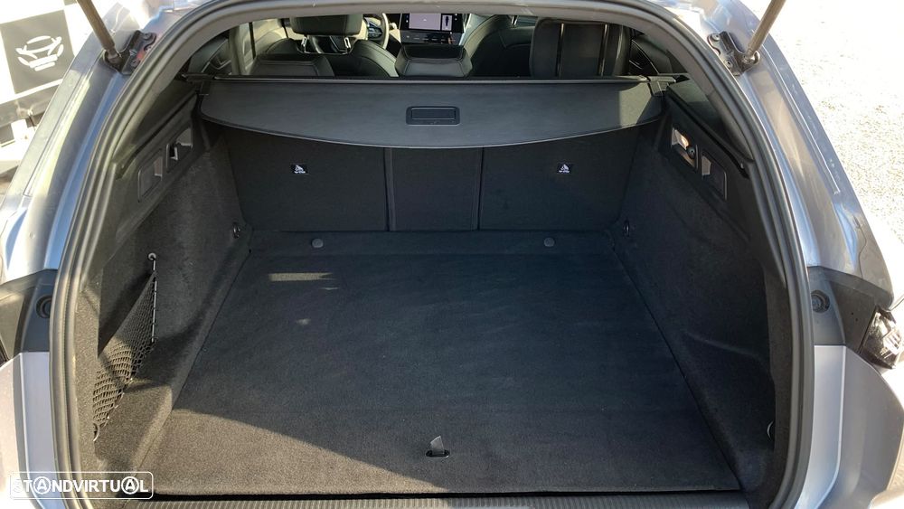 Peugeot 308 SW 1.6 Hybrid GT e-EAT8 - 28