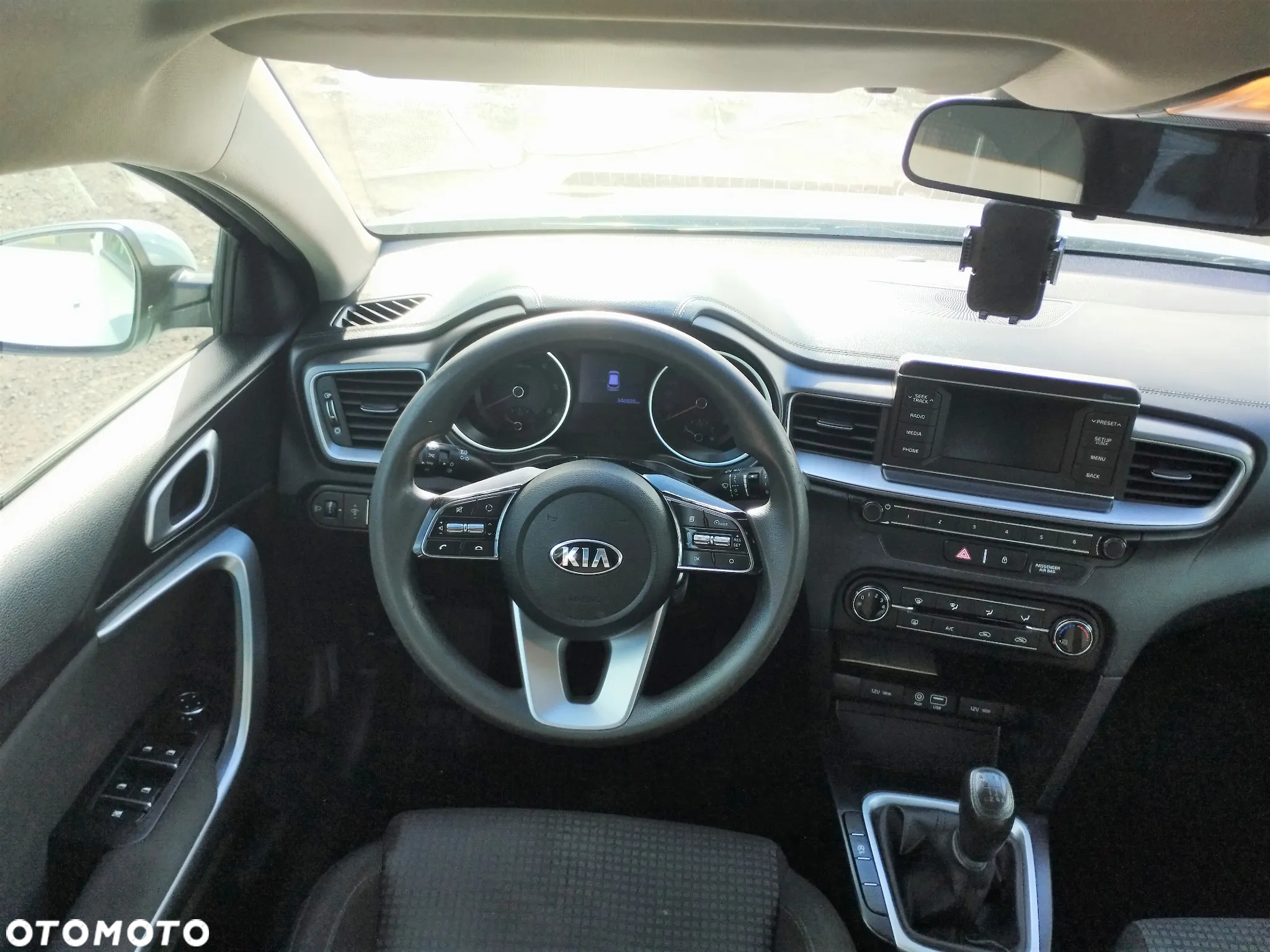Kia Ceed - 7
