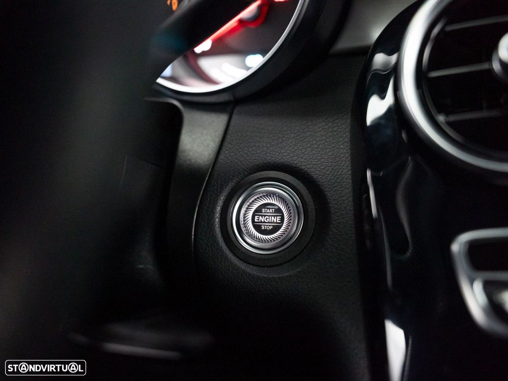 Mercedes-Benz GLC 300 de 4Matic - 24