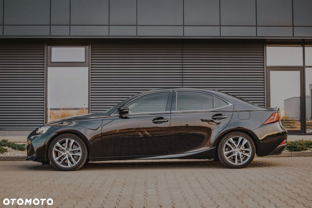 Lexus IS 200t Sport Line - 9