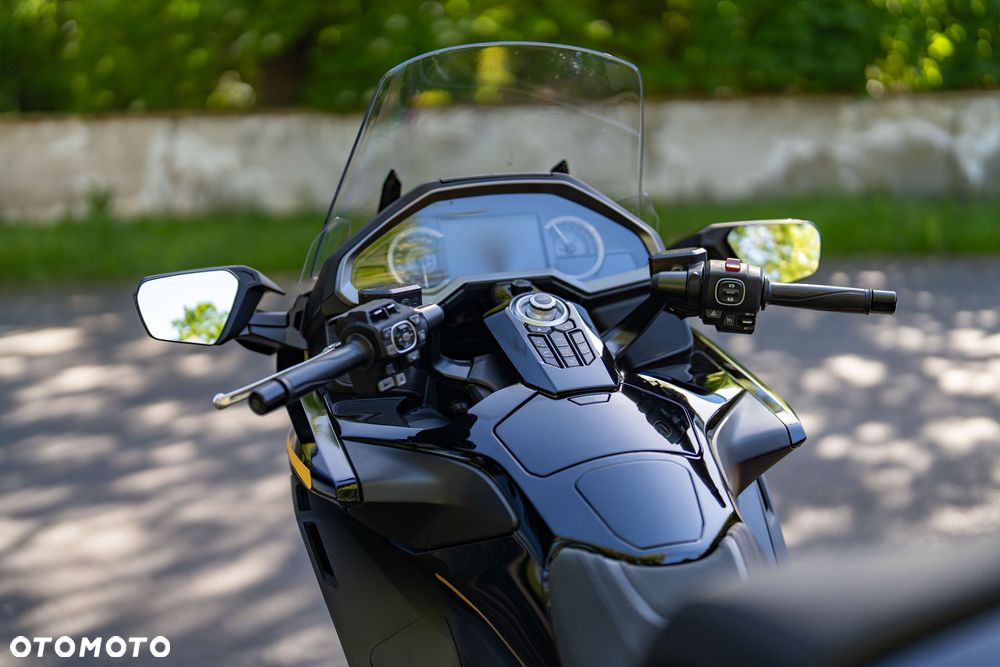 Honda GL - 7