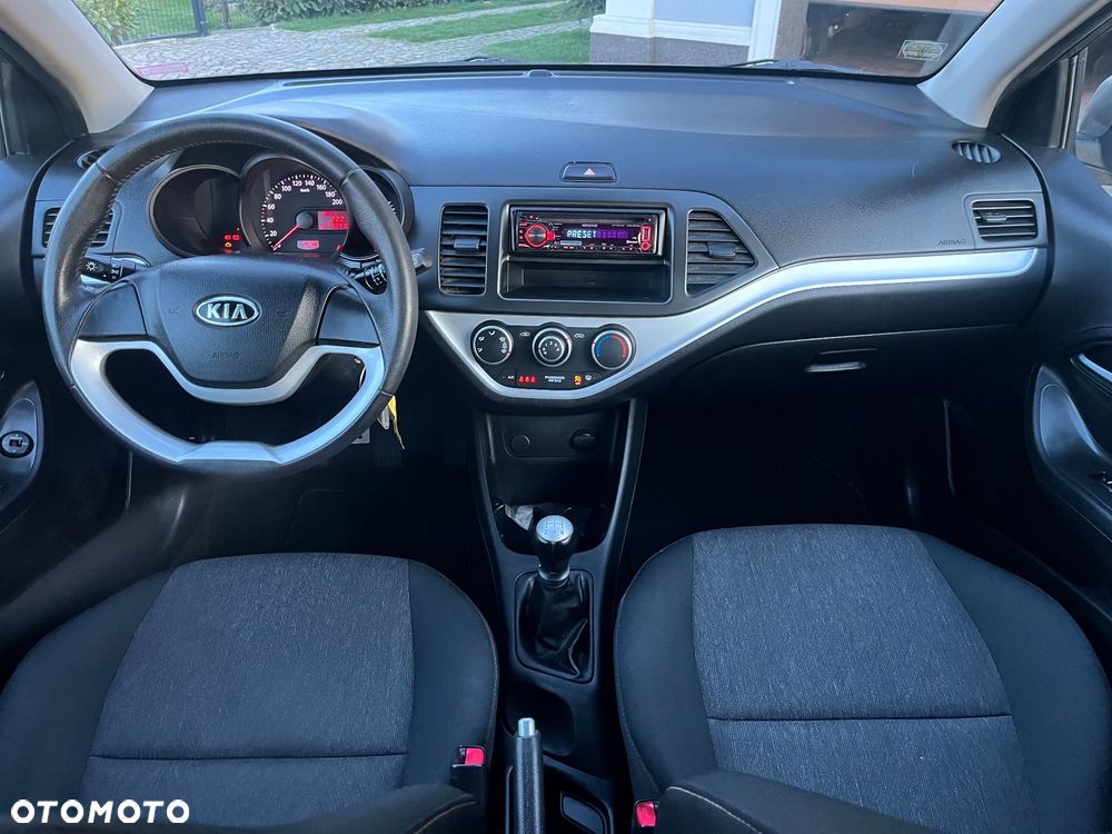 Kia Picanto 1.0 L - 35