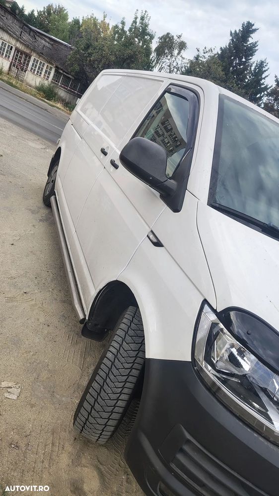 Volkswagen Transporter - 11